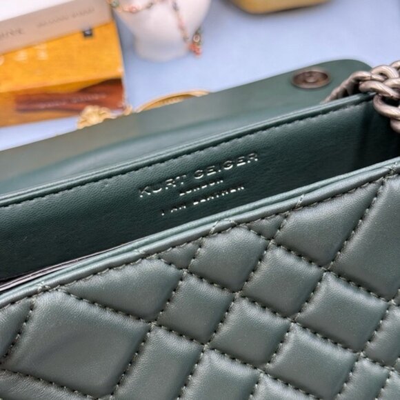 🆕 KURT GEIGER LONDON 🧿 NWOT Brixton Lock Quilted Leather Shoulder Bag, Green - Picture 13 of 16
